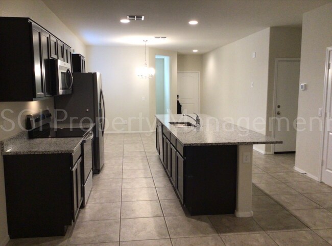 Foto del edificio - Beautiful Casa Grande home ready for move in