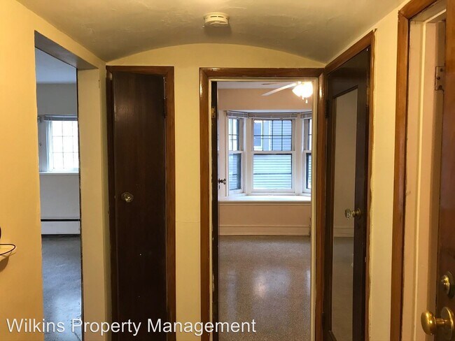 Building Photo - 2634 N Maryland Ave