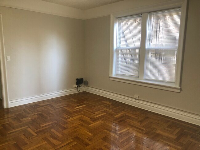 Foto del edificio - The Manor