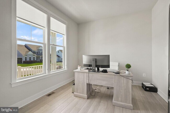 Foto del edificio - 15648 Dark Star Ln