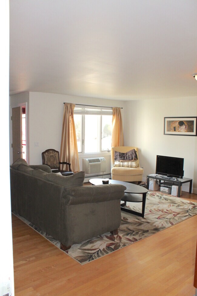405 Great Rd Unit 4, Acton, MA 01720 Condo for Rent in Acton, MA
