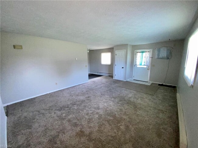 Building Photo - 229 Brunswick Dr