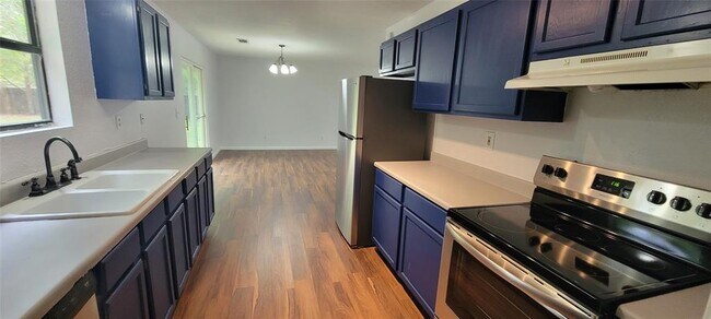 Foto del edificio - 386 Lamaloa Ln