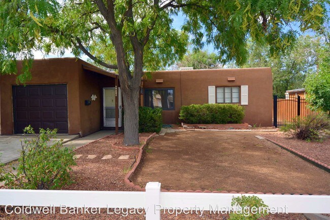 Building Photo - 8926 Aztec Rd NE