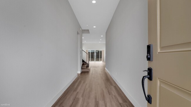 Foto del edificio - 4 br, 3.5 bath House - 3130 Rio Grande Drive