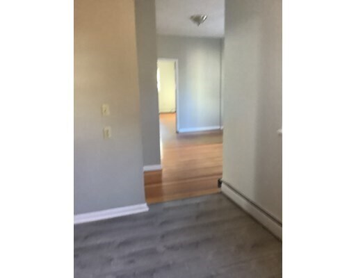 Building Photo - 2 Elmwood St