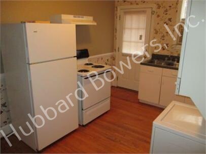 Building Photo - 231 Summerlea Dr