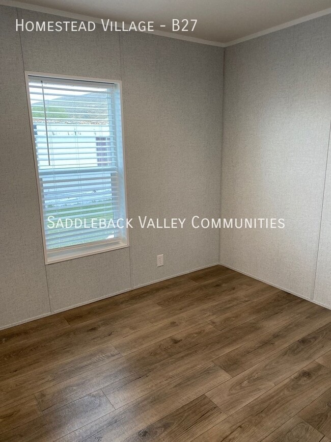 Building Photo - Homestead Village-B27