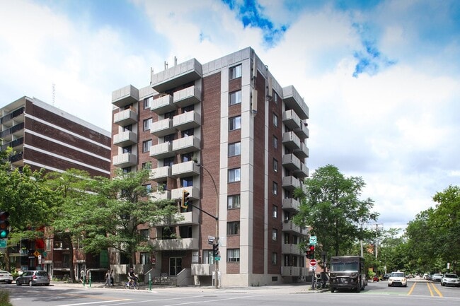 Photo du bâtiment - 1595 Rue Rachel E