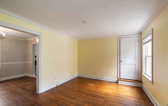Foto del edificio - 3815 Ormond Rd