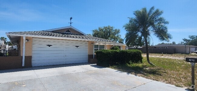 Building Photo - 7628 Gulf Highlands Dr
