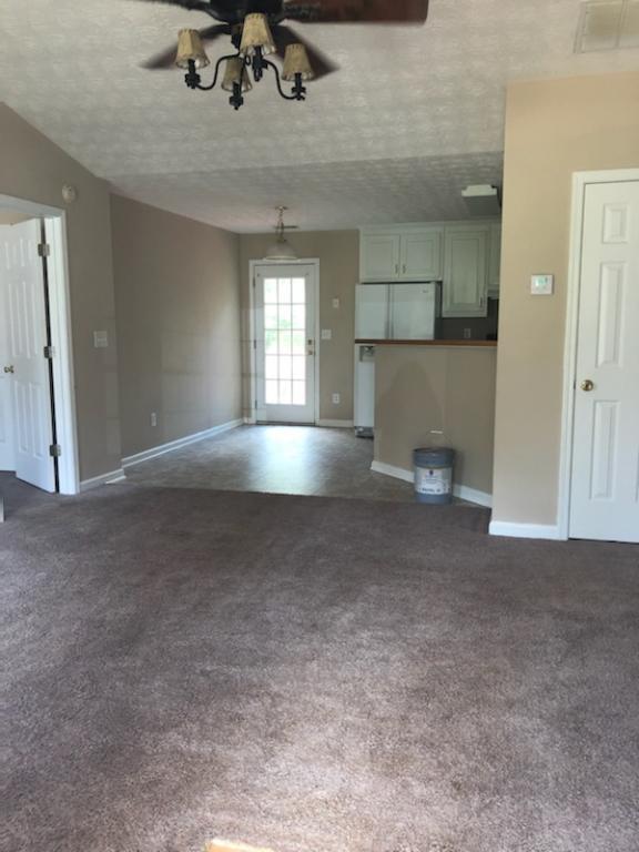 Building Photo - 60 Hunters Ridge Dr