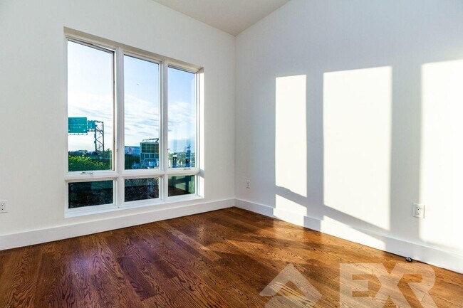 Foto del edificio - 554 Court St