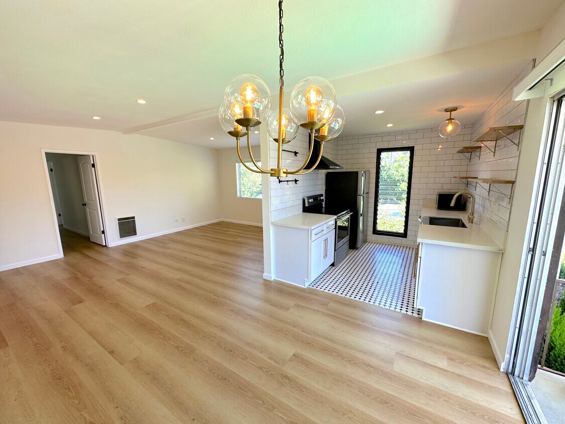 Foto principal - 756 N Inglewood Ave
