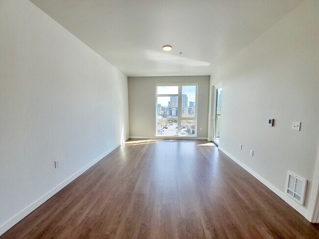 Foto del edificio - Great Condo For Rent