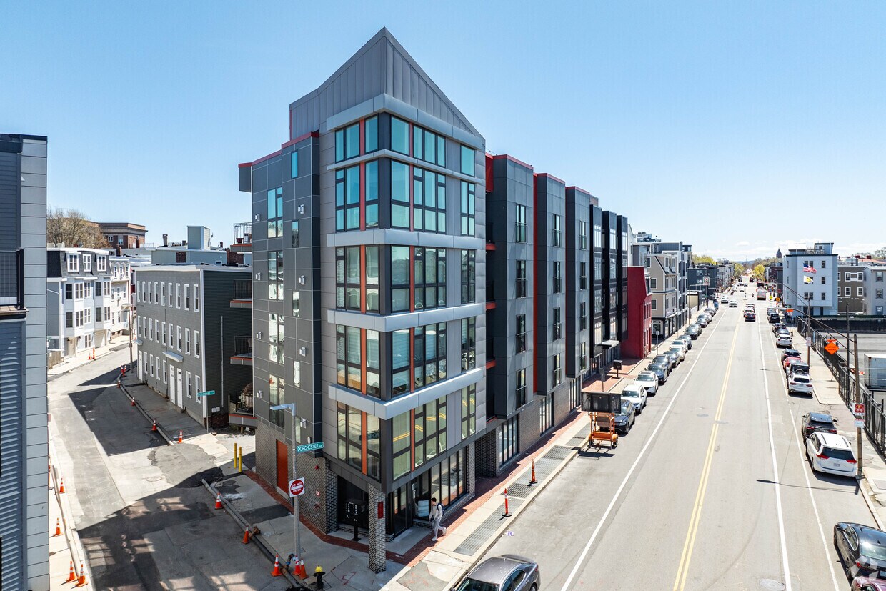510-518 Dorchester Avenue is located in the South Boston. - 510-518 Dorchester Ave