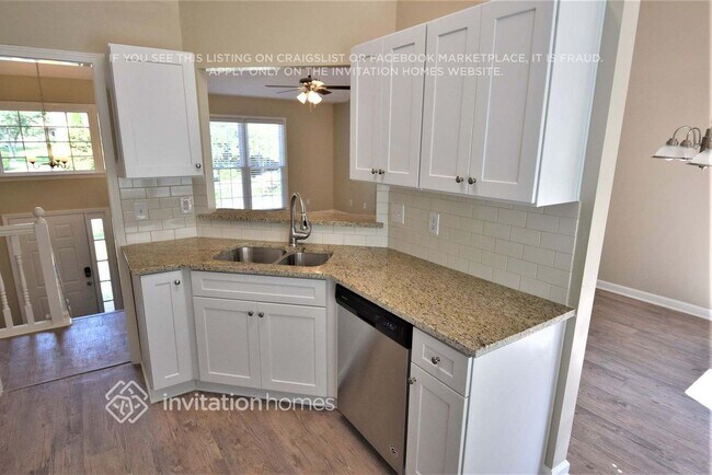 Foto del edificio - 638 Middlegate Ct NE