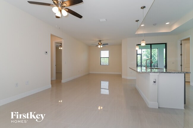 Building Photo - 3608 18th St SW