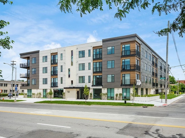 Interior Photo - The Frisbie