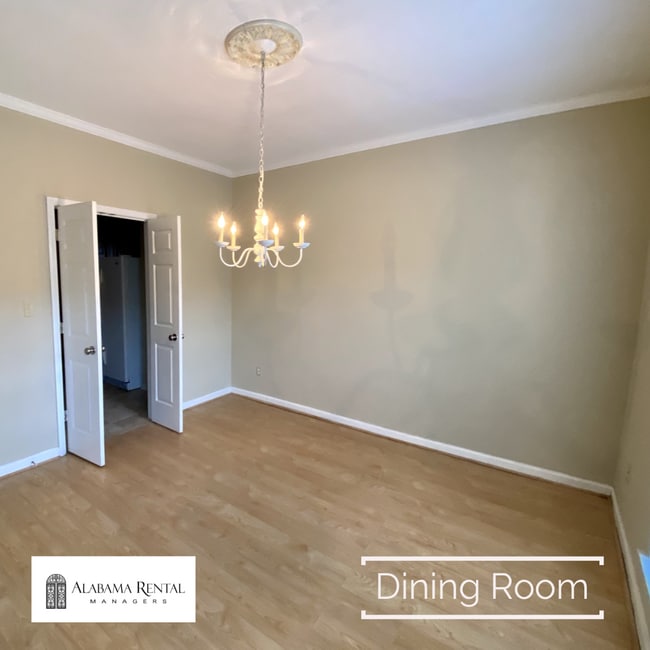 Building Photo - Home available for rent in Pelham! Availab...