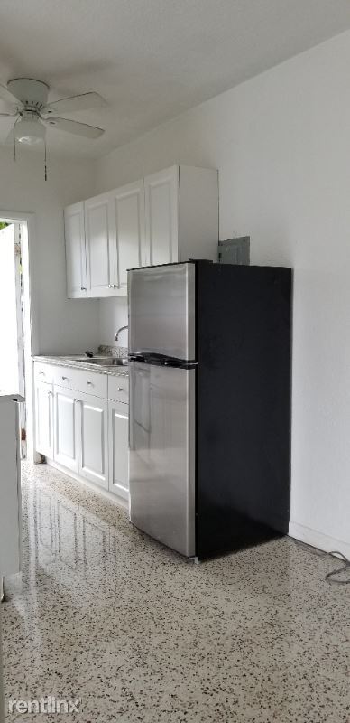 Foto del edificio - 601 NW 90th St