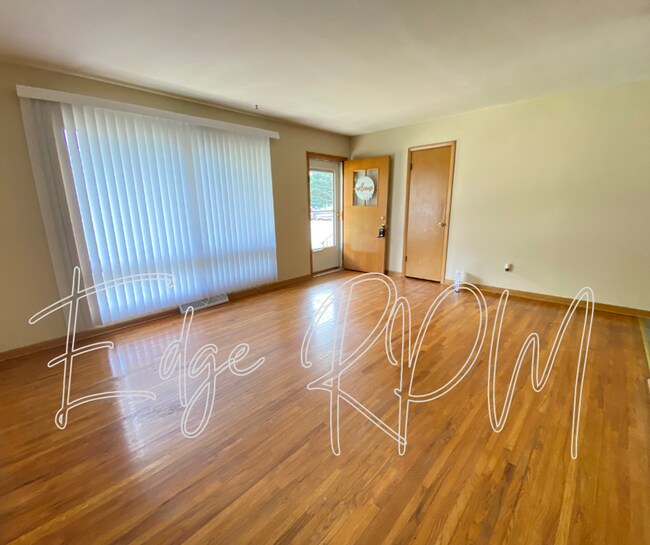 Foto del edificio - 1618 Guernsey Ct