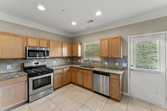 Foto del edificio - Move-in ready home in Conyers!