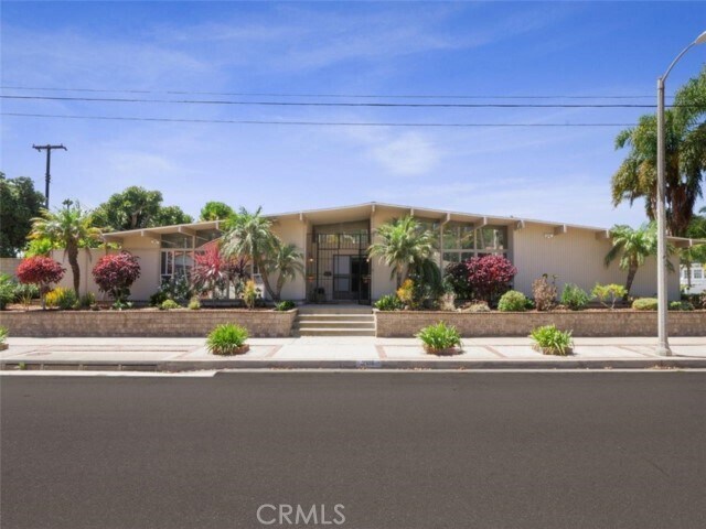 Building Photo - 2315 W Paseo Del Mar