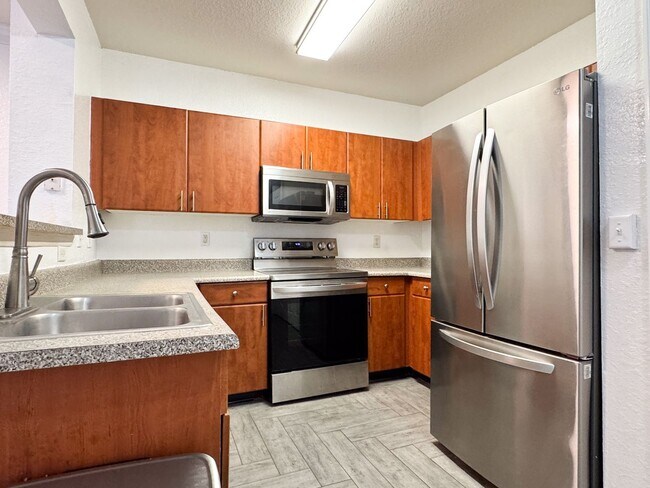 Foto del edificio - Corner Unit 2 bedroom 2 bathroom at The Grande Downtown