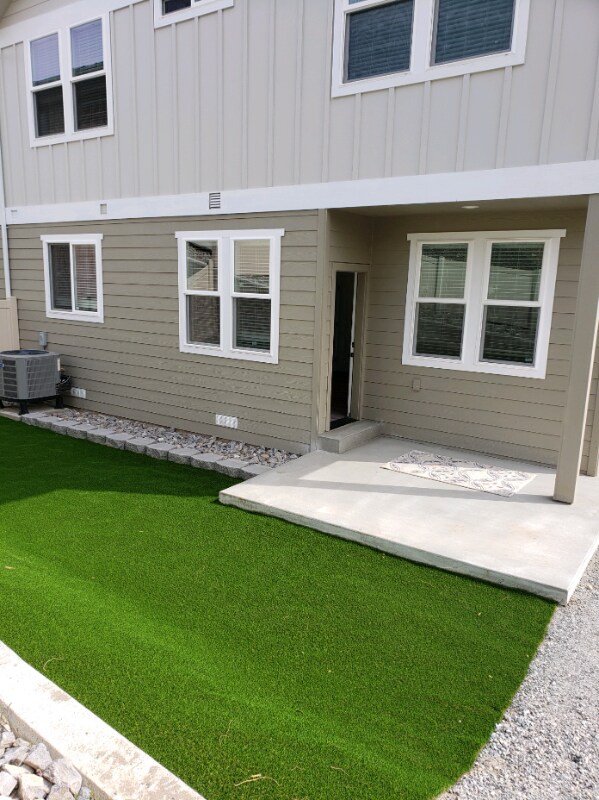 Foto del edificio - 1550 N Western Ave