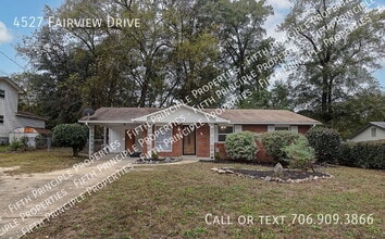 Building Photo - 4527 Fairview Dr