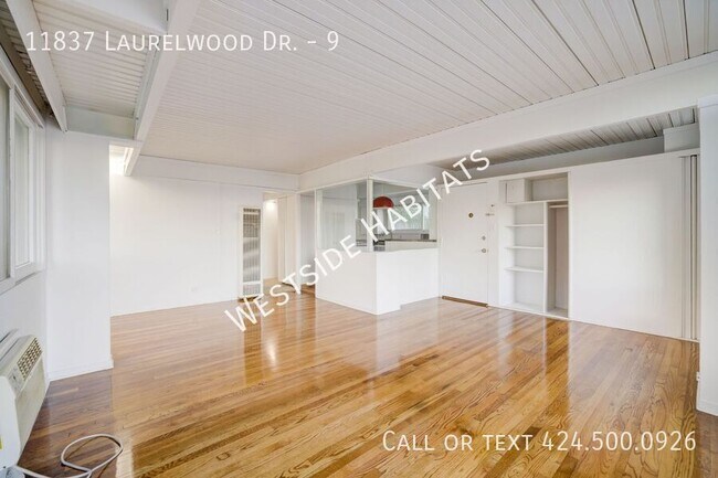 Foto del edificio - 11837 Laurelwood Dr