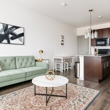 Building Photo - 111 E 4th St