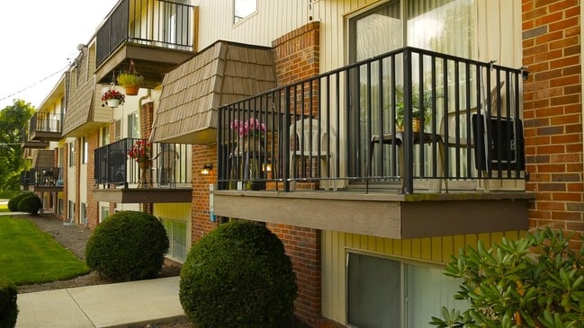 Building Photo - Cedar Ridge Apartments