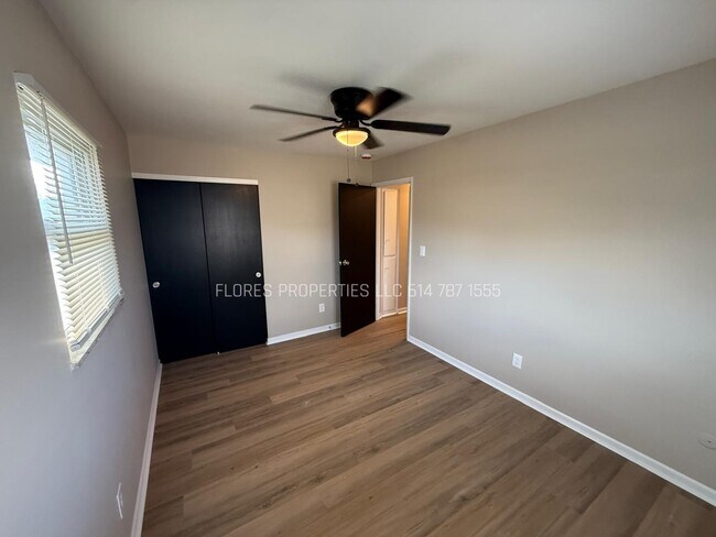 Foto del edificio - 6251 Faircrest Rd