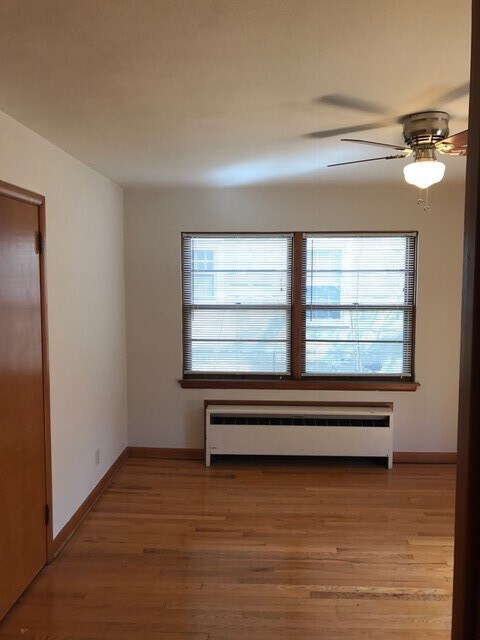 Foto del edificio - 2135 University Ave