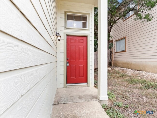 Building Photo - 825 Sagewood Trail