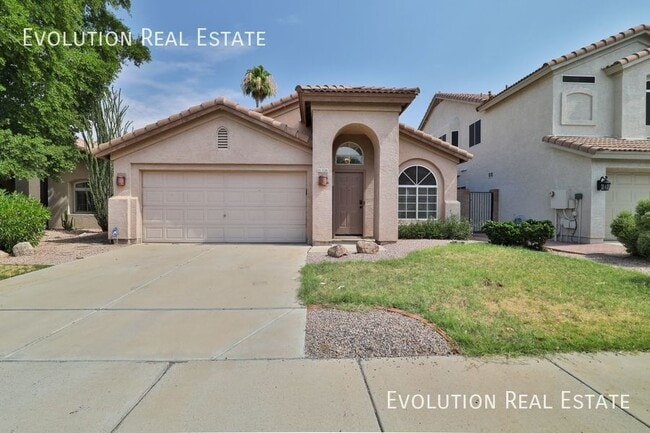 Building Photo - 3226 E Sequoia Dr