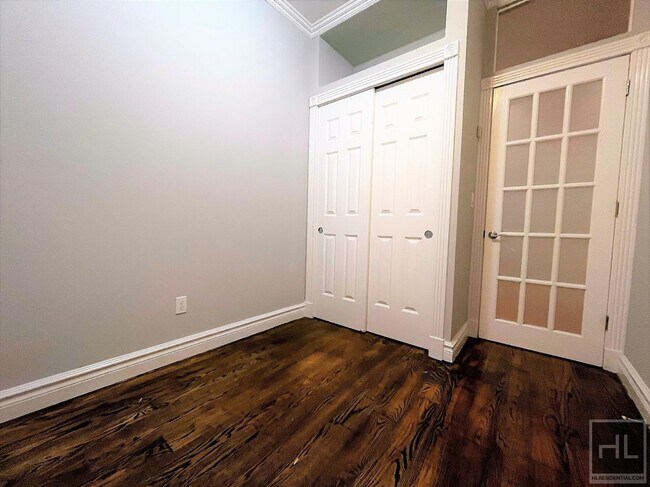 Building Photo - West 14th Street