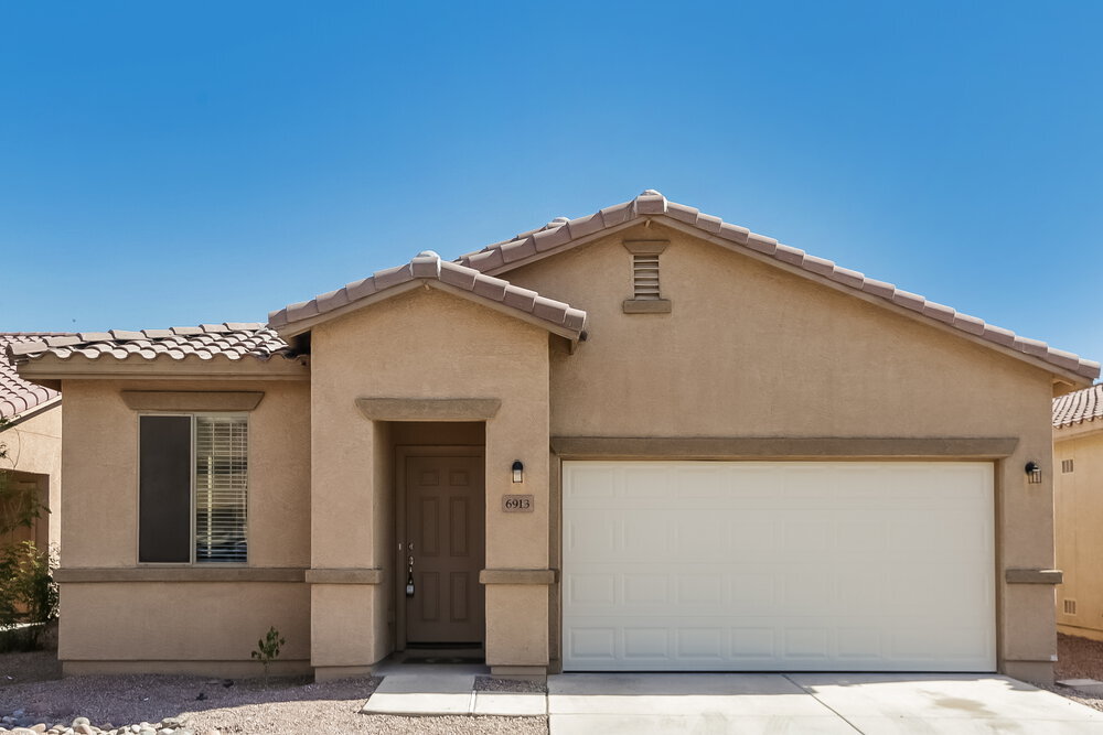 Primary Photo - 6913 W Maldonado Rd