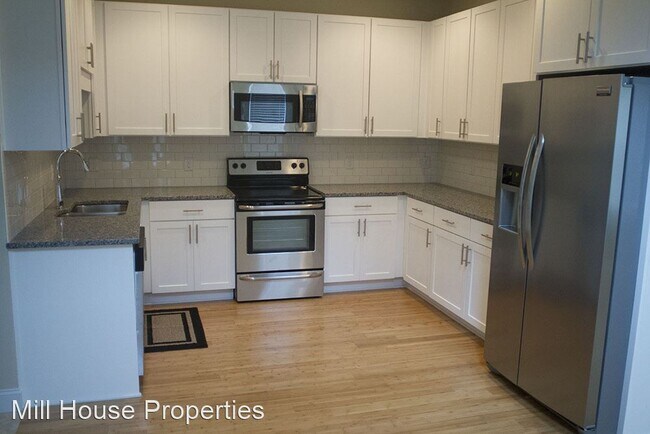 4 br, 3 bath House - 918 A Ninth Street Un... photo'