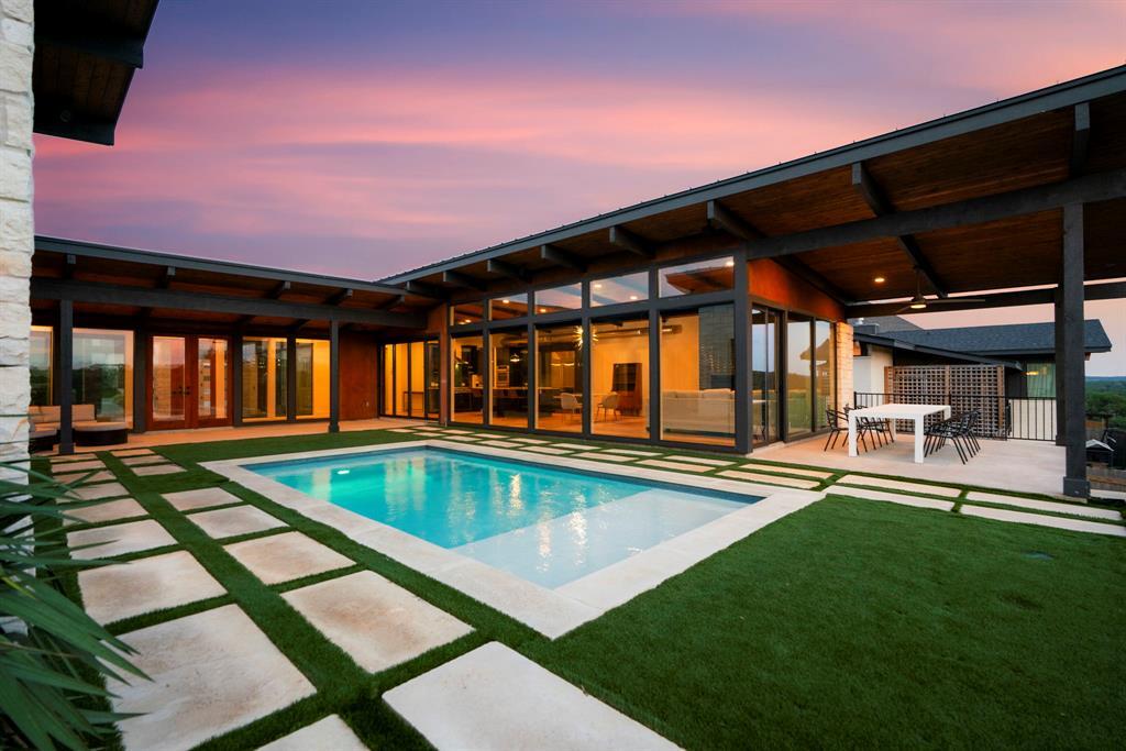 Foto principal - 607 Crosswater Ln