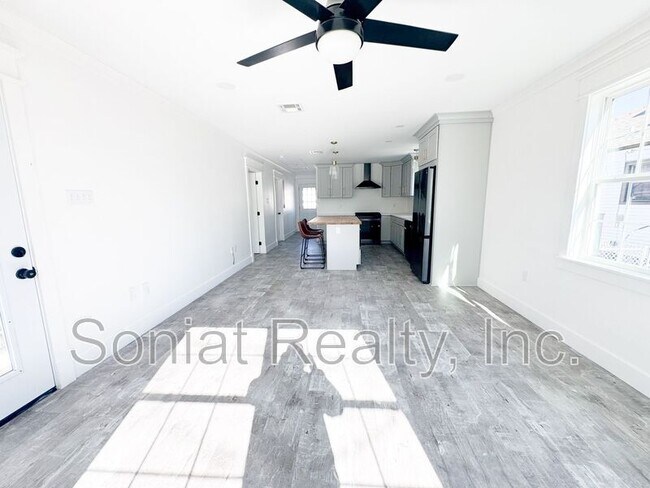 Foto del edificio - 235 Jefferson Heights