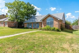 Building Photo - 1417 Quail Crest Dr