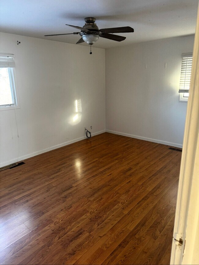 Foto del edificio - 1810 Greenbriar Ln