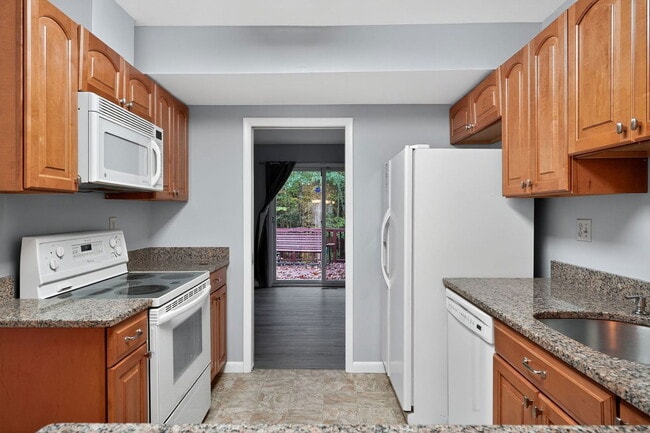 Building Photo - 85 Brookside Pl