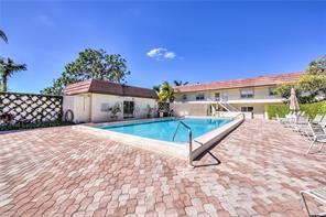 Foto del edificio - 4100 Belair Ln