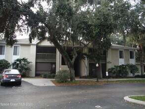 Building Photo - 3510 Sable Palm Ln