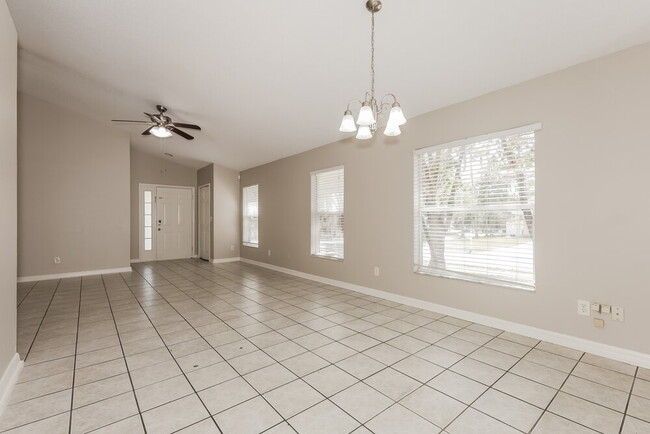 Building Photo - 3406 Palm Beach Dr