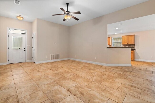Building Photo - 8558 Three Dean Way